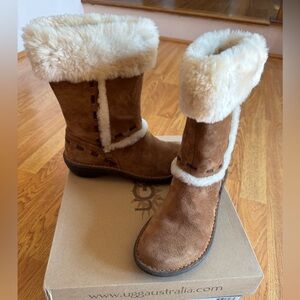 UGG Elijo Chestnut Suede Cuff Boots